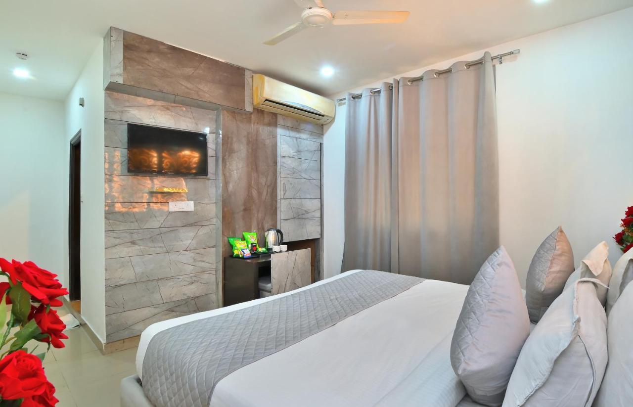 Hotel Bella Vista- Új-Delhi Kültér fotó