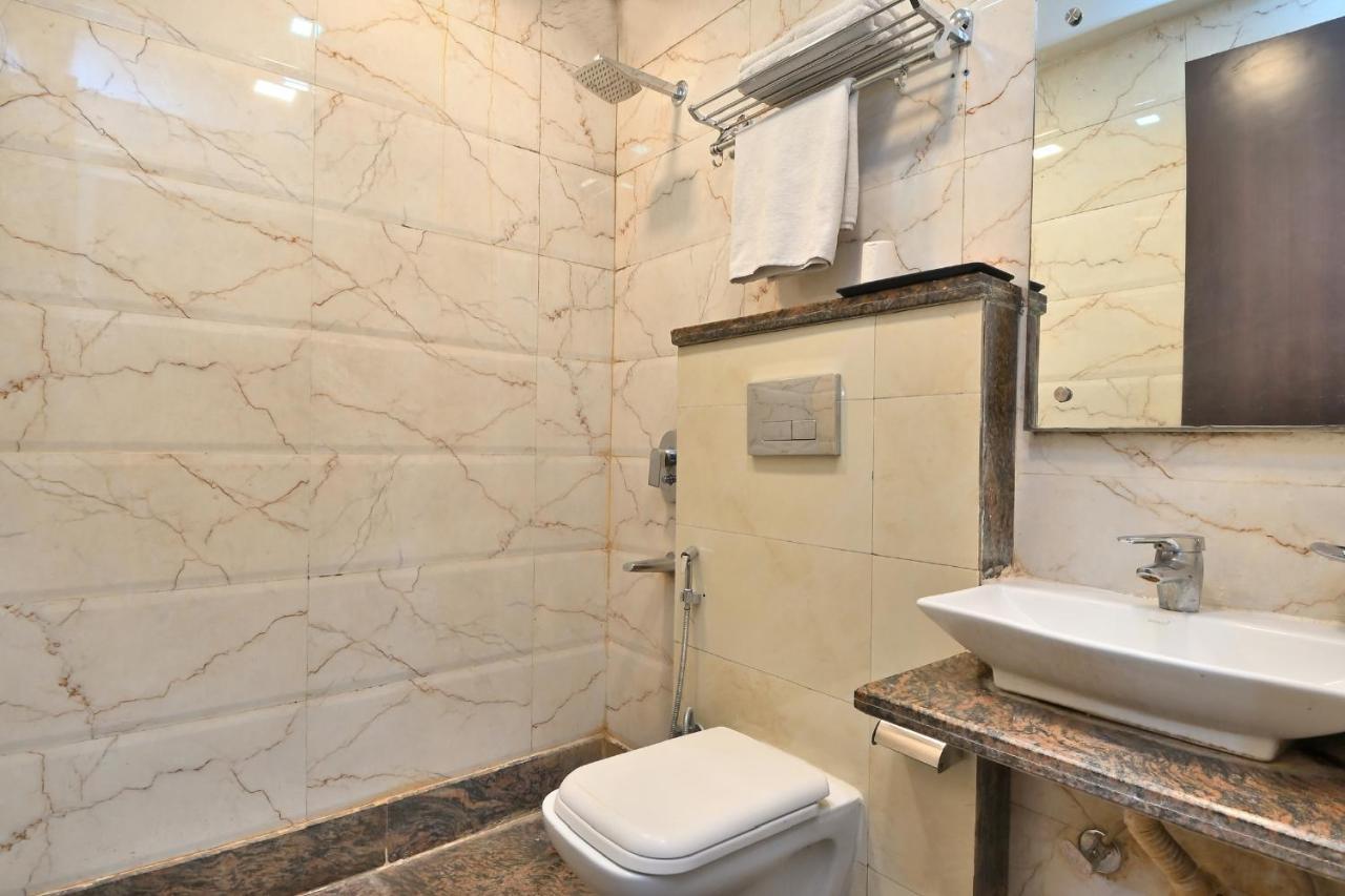 Hotel Bella Vista- Új-Delhi Kültér fotó