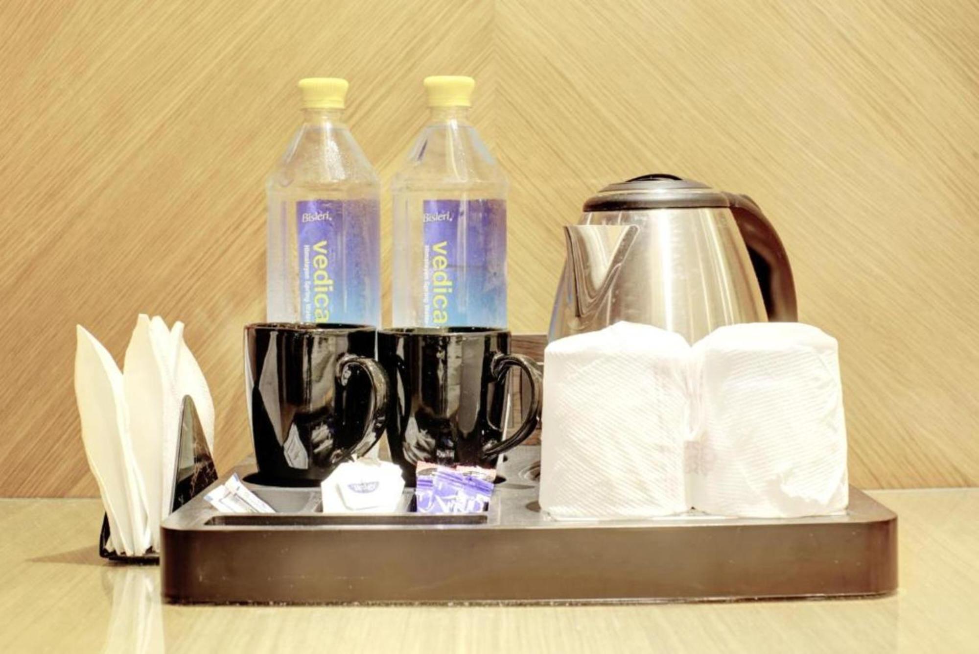 Hotel Bella Vista- Új-Delhi Kültér fotó